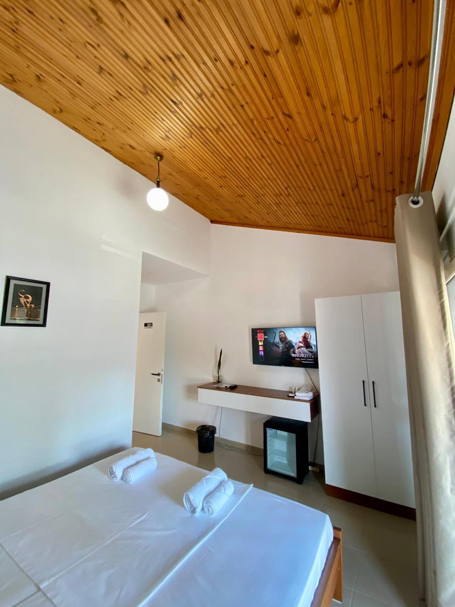 Villa Niku Берат Екстериор снимка